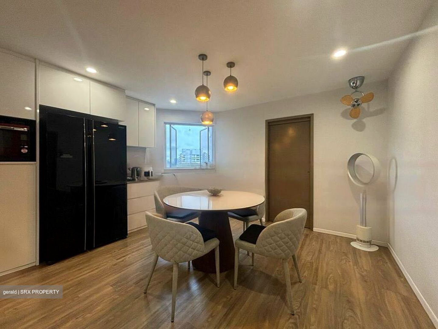 Blk 201 Jurong East View (Jurong East), HDB 5 Rooms #462994301